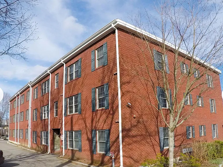 62 Nason St #8 — Photo 2