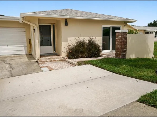 2735 Sherbrooke Ln APT C, Palm Harbor, FL 34684