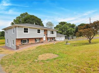 62 Bergen Cir, Slate Hill, NY 10973