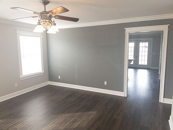 4th image of 327 Halie Dr