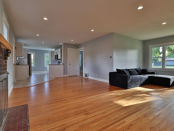 2nd image of 2164 230th St