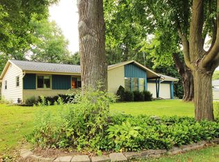 3205 Marti Ln, Brookfield, WI 53045