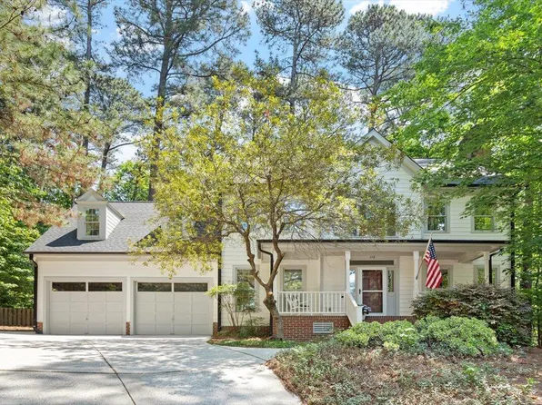 112 Parkspring Ct, Cary, NC 27519