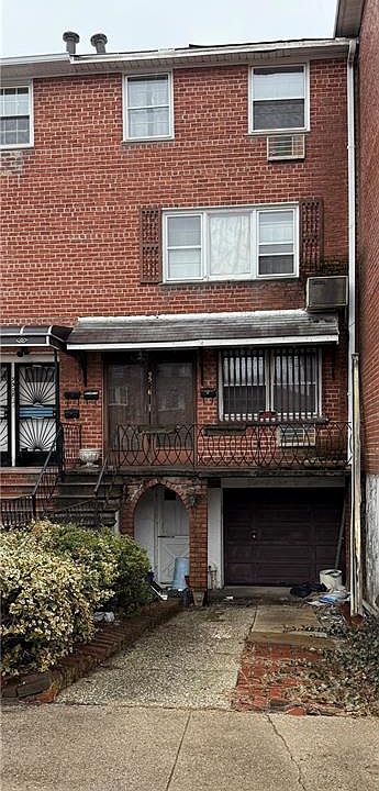 2nd image of 9506 Seaview Ct