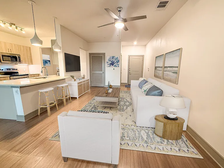 Botanic Waterside Apartments at Lakewood Ranch — Photo 16