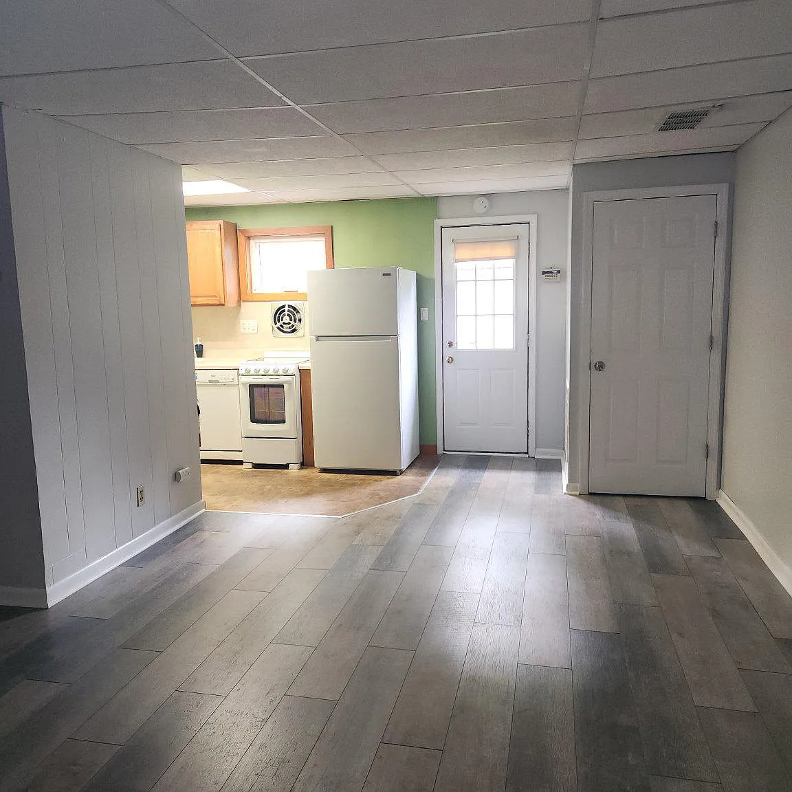 1 bed, 1.0 bath, 702 sqft, $1,350 — Photo 4