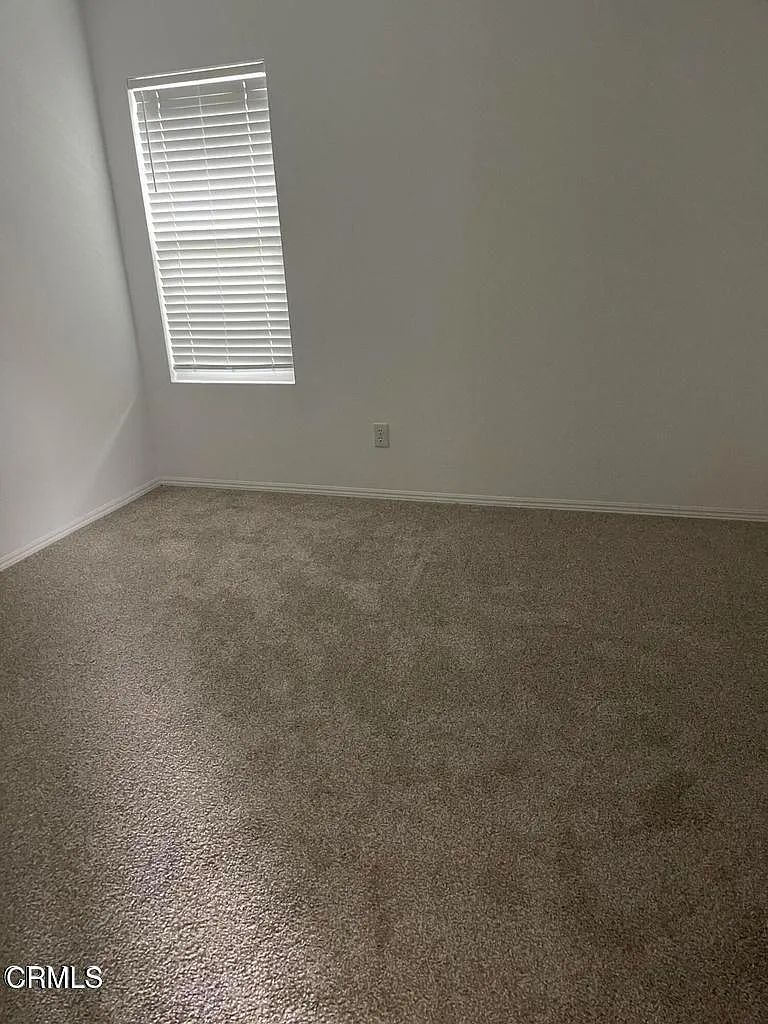 2 bed, 2.0 bath, 800 sqft, $2,850 — Photo 3