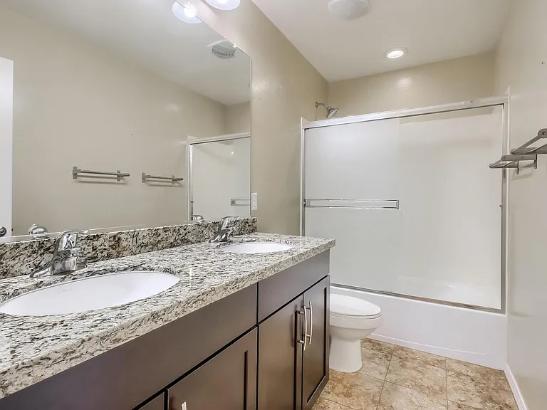 888 E Jacob St — Photo 26
