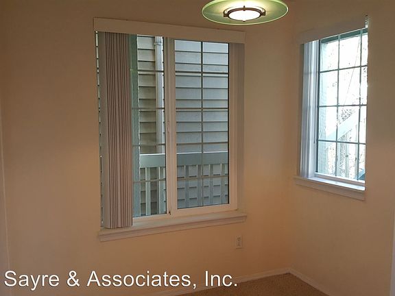 4th image of 22700 30th Ave S #201
