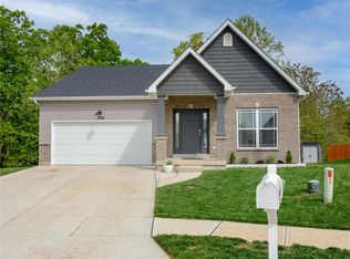 1956 Masters Dr, Festus, MO 63028