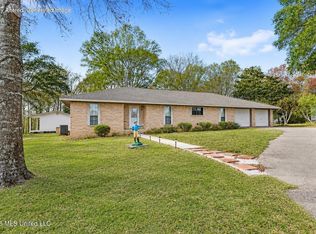14143 Lumpkin Rd, Gulfport, MS 39503