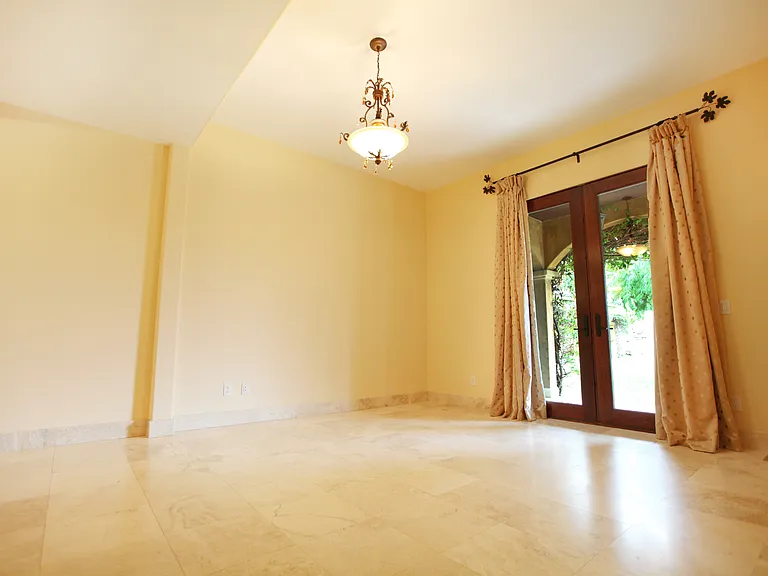 6385 Zuma Mesa Dr — Photo 10
