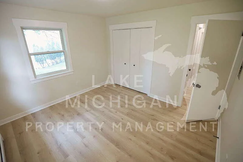 2 bed, 1.0 bath, 700 sqft, $1,495 — Photo 3