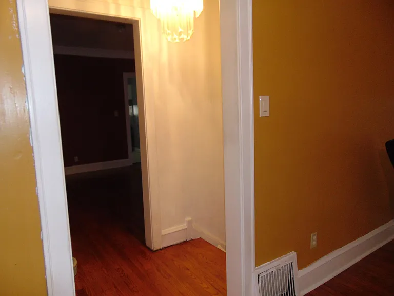7537 S Michigan Ave — Photo 12