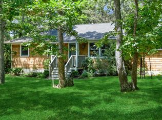 26 Bell Rd, East Hampton, NY 11937