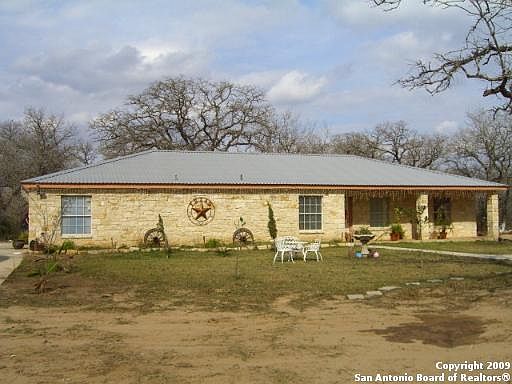 2nd image of 2089 FM 1681