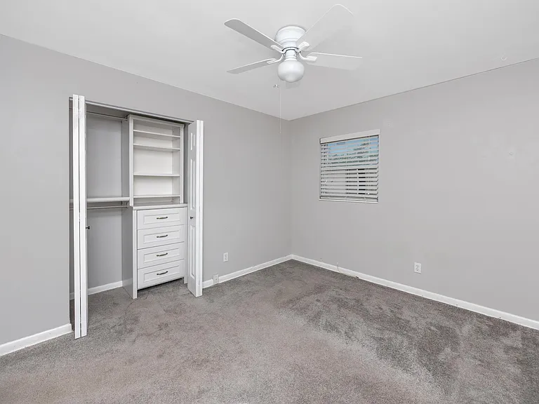 4514 S Shamrock Rd — Photo 29