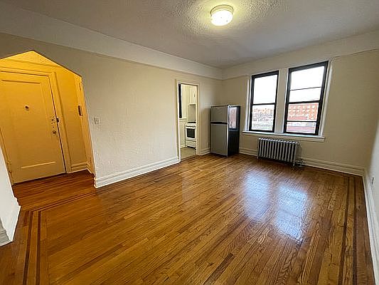 1st image of 40-15 81st St #B67