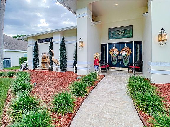 2nd image of 3009 Pine Club Dr