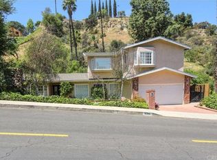 16383 Royal Hills Dr, Encino, CA 91436