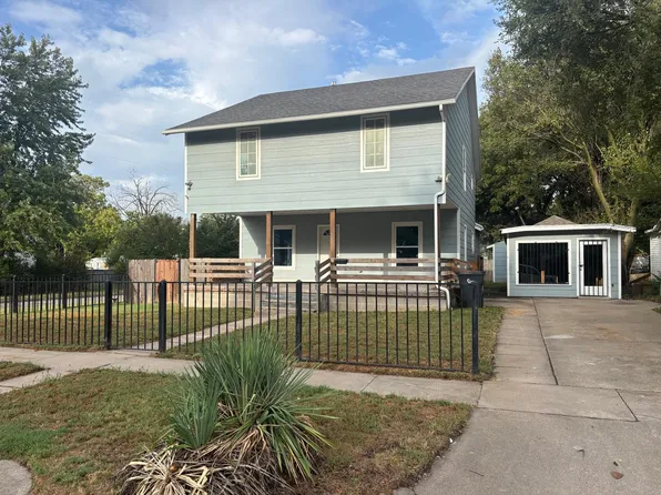 201 N Elm St, Newton, KS 67114