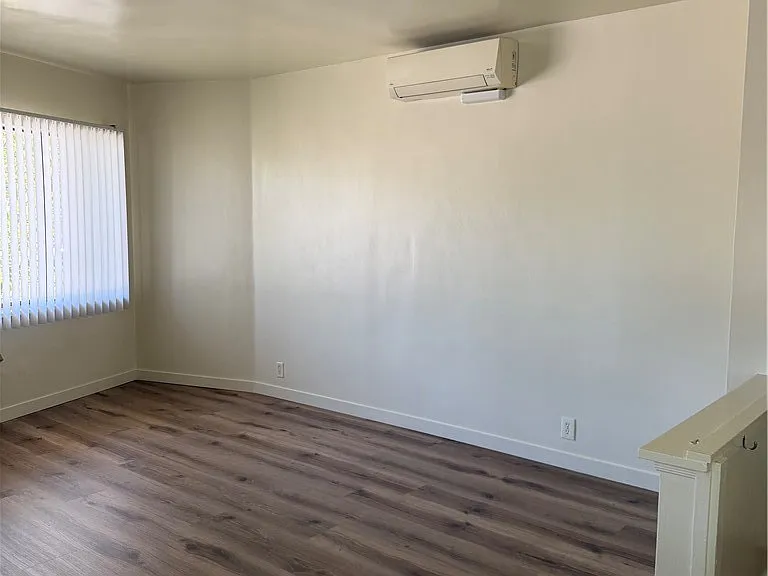 1340 N Buena Vista St #A — Photo 43