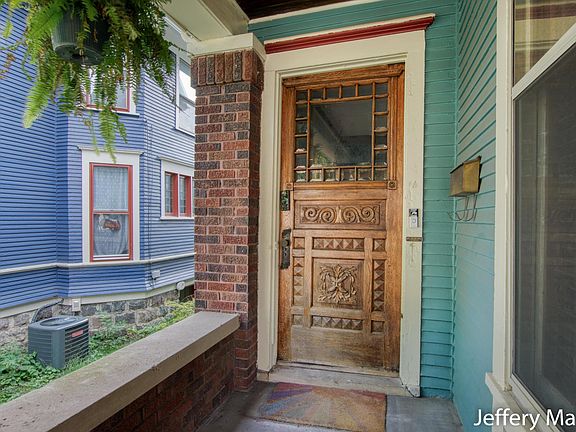 5th image of 568 Madison Ave SE