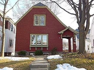 3284 S Pennsylvania Ave, Milwaukee, WI 53207