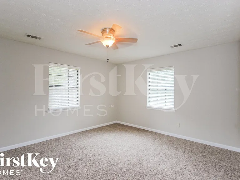 1207 Iron Gate Blvd — Photo 9