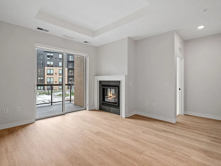 Maddox - 2 Bed / 2 Bath - 1,328 Sq.Ft.