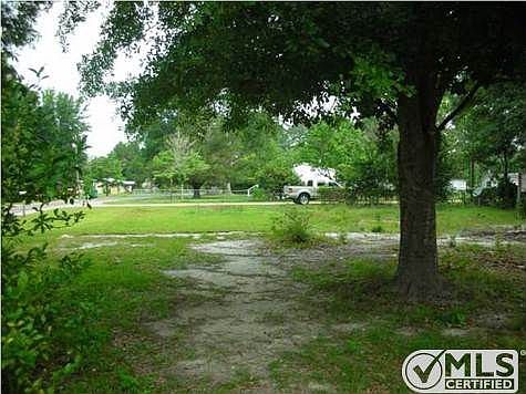 4th image of 324 Pinecrest Dr #1