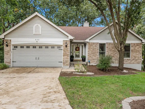 536 Wetherby Terrace Dr, Ballwin, MO 63021