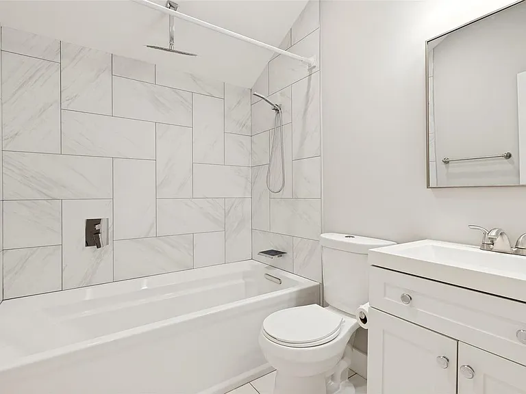 2114 Wheaton Dr — Photo 7