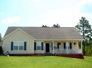 329 Chickadee Ln, Lugoff, SC 29078