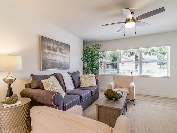 5th image of 3902 W San Carlos St