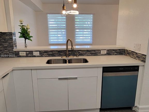 2nd image of 11102 NW 83rd St APT 105