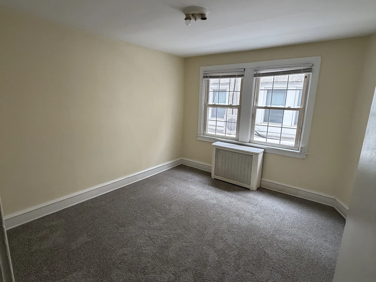 2 bed, 1500 sqft, $2,200 — Photo 4