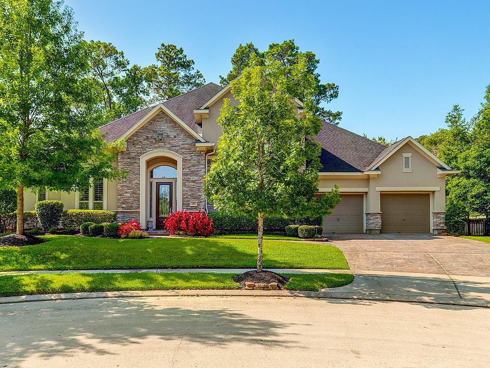 1st image of 29 Golf Links Ct
