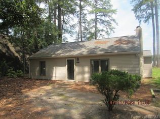 11274 Piankatank Dr, Gloucester, VA 23061