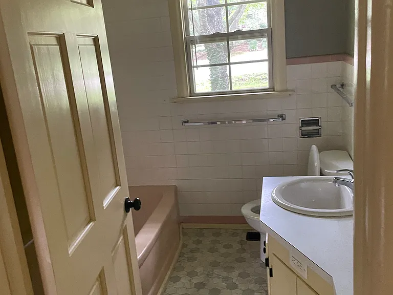 1231 S Maxwell Dr — Photo 8
