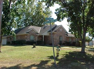 1300 Mockingbird Ln, Ada, OK 74820