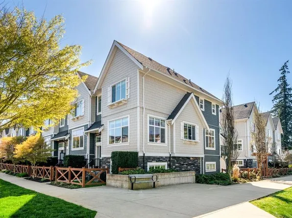 2239 164a St, Surrey, BC V3Z 0V1