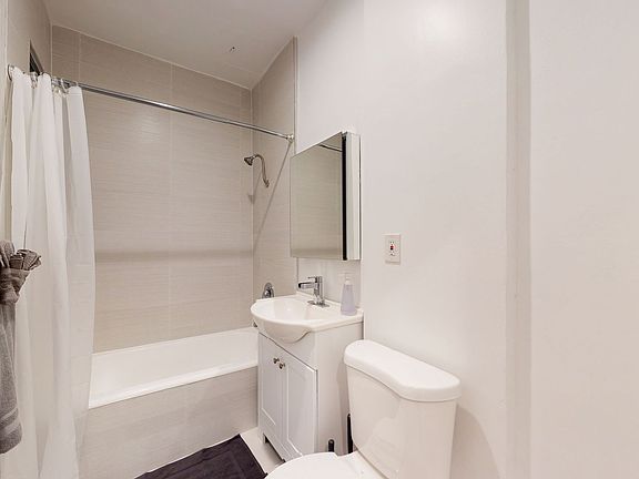 5th image of 660 S Cloverdale Ave APT 107