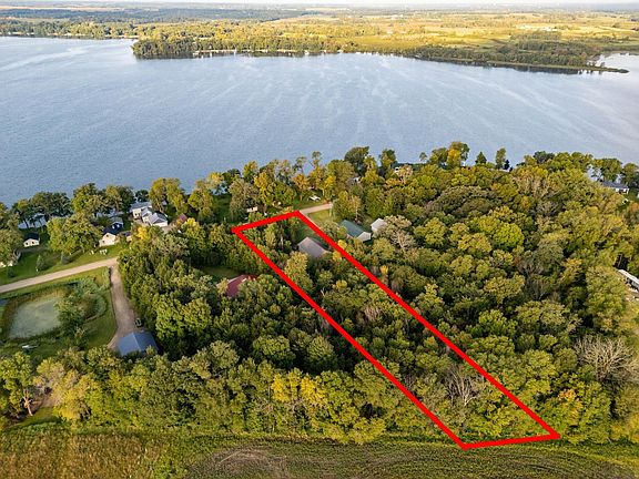 2nd image of Smith Lake Rd SE