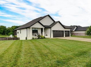 1113 S Natchez Rd, Republic, MO 65738