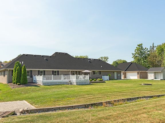 5th image of 6017 Quail Creek Blvd
