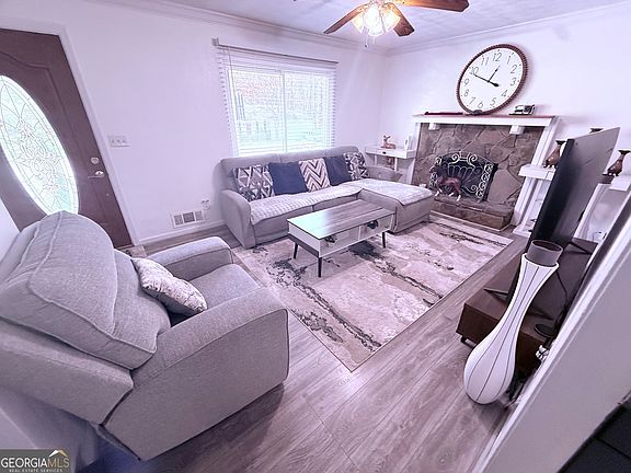 5th image of 4135 Tanglewood Rd