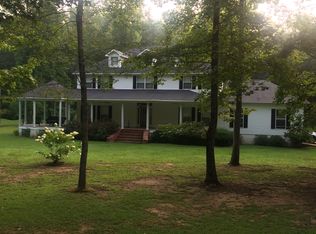 800 Berry Cir NW, Fayette, AL 35555