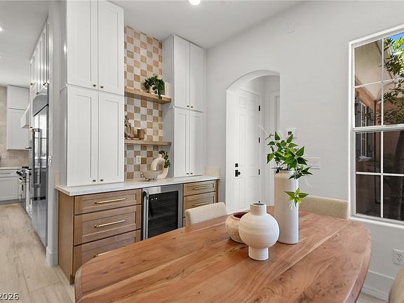 2nd image of 10721 Beringer Dr
