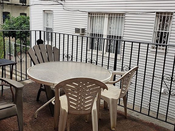 2nd image of 23-79 Crescent St #1F